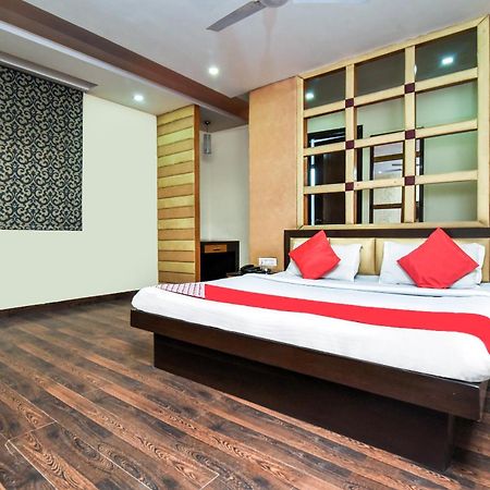 Hotel O Kochar Plaza Delhi  Ngoại thất bức ảnh