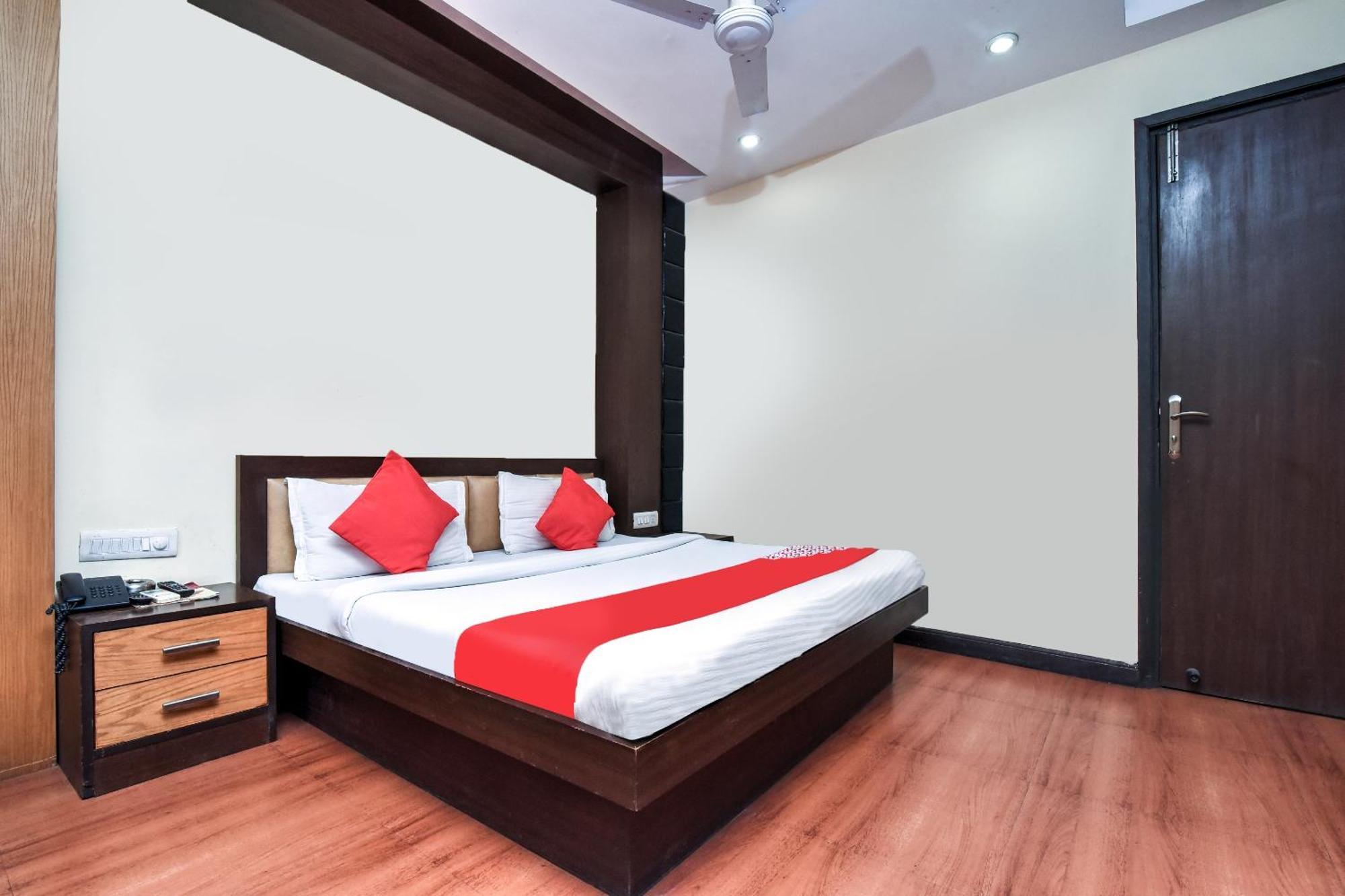 Hotel O Kochar Plaza Delhi  Ngoại thất bức ảnh