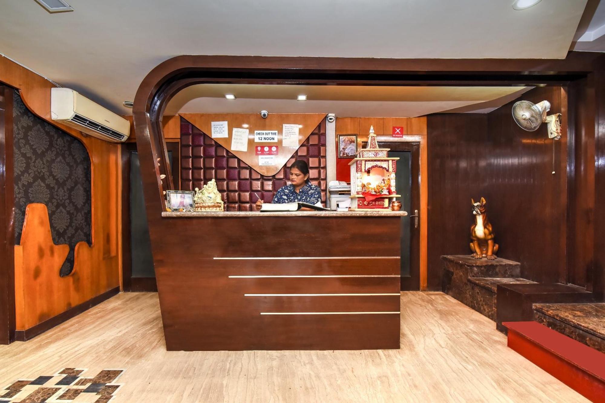 Hotel O Kochar Plaza Delhi  Ngoại thất bức ảnh