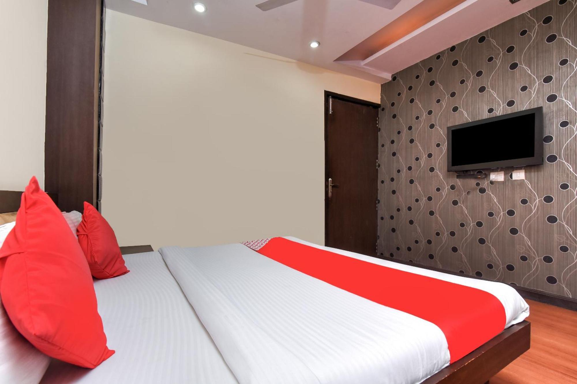 Hotel O Kochar Plaza Delhi  Ngoại thất bức ảnh