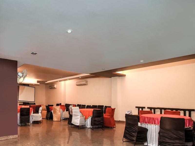 Hotel O Kochar Plaza Delhi  Ngoại thất bức ảnh
