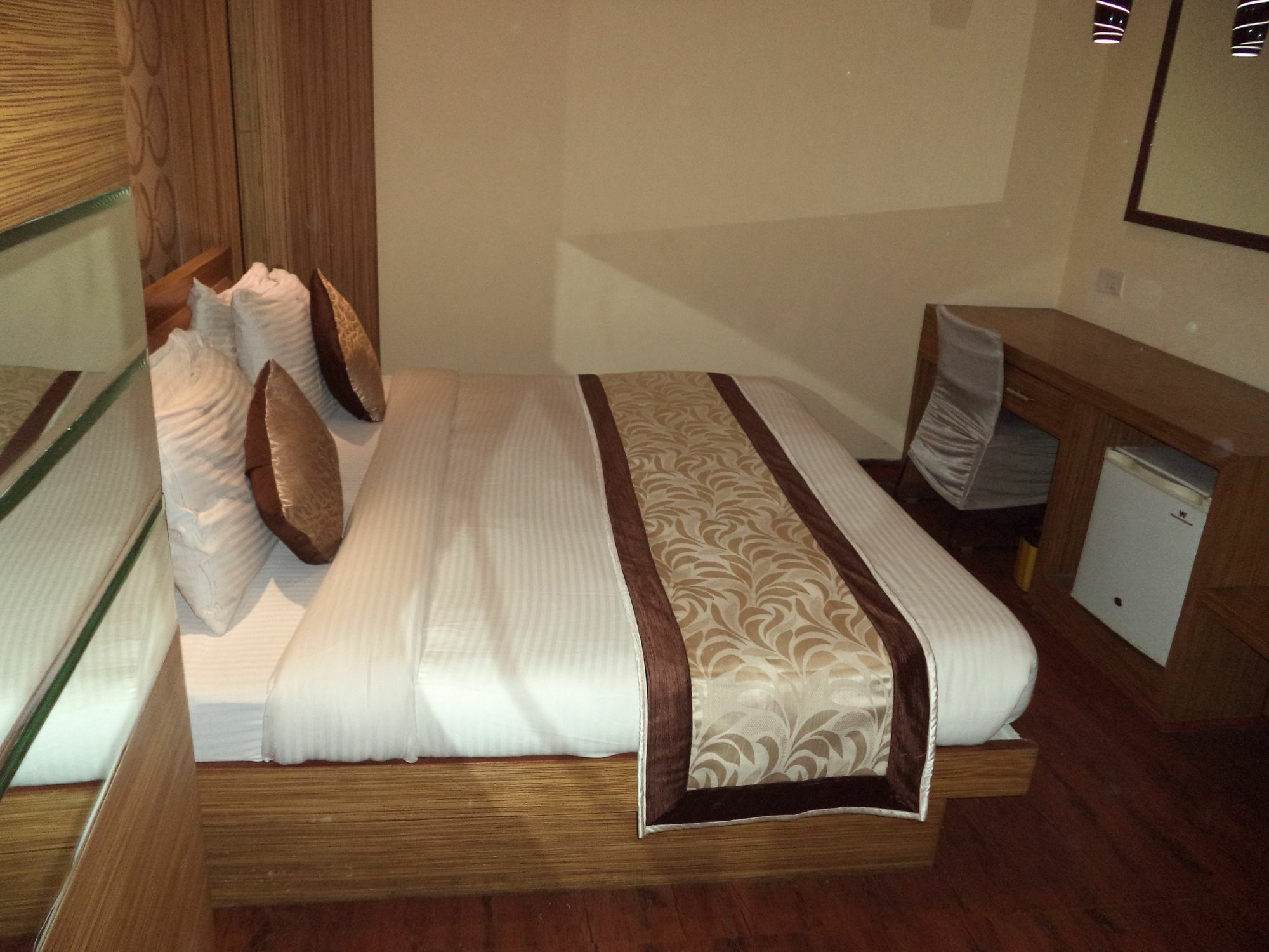 Hotel O Kochar Plaza Delhi  Ngoại thất bức ảnh